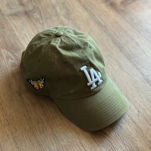 Lids Olive green LA Dodgers dad cap-butterfly embellishment